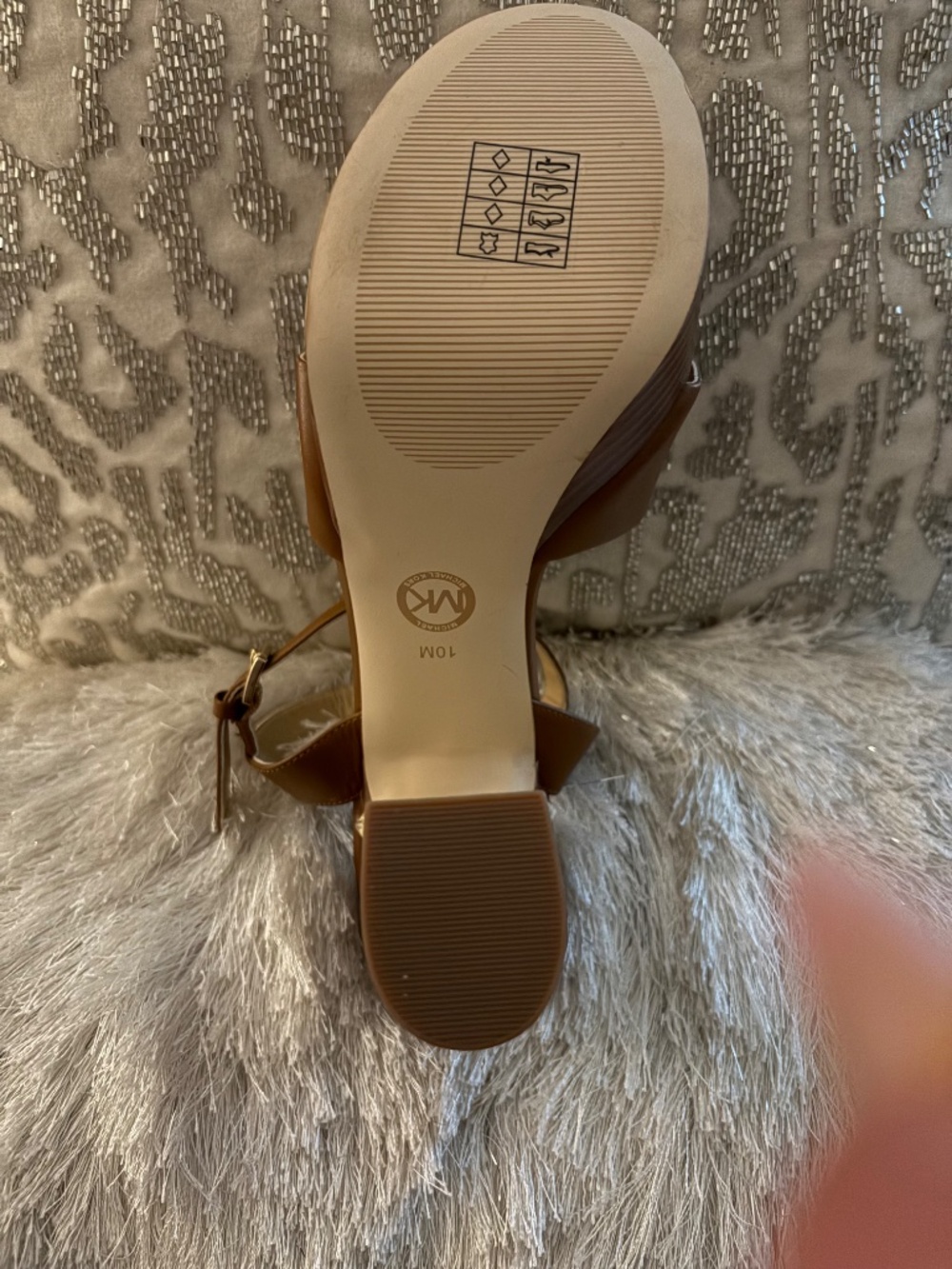 Michael Kors Size 10 - Picture 5 of 5